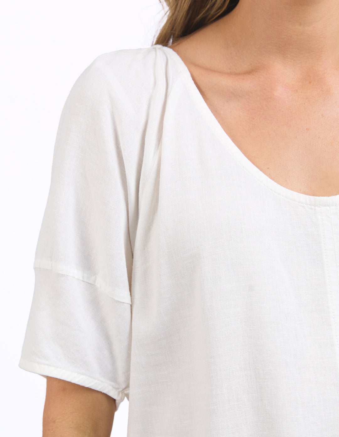 Elm Grove Top -White